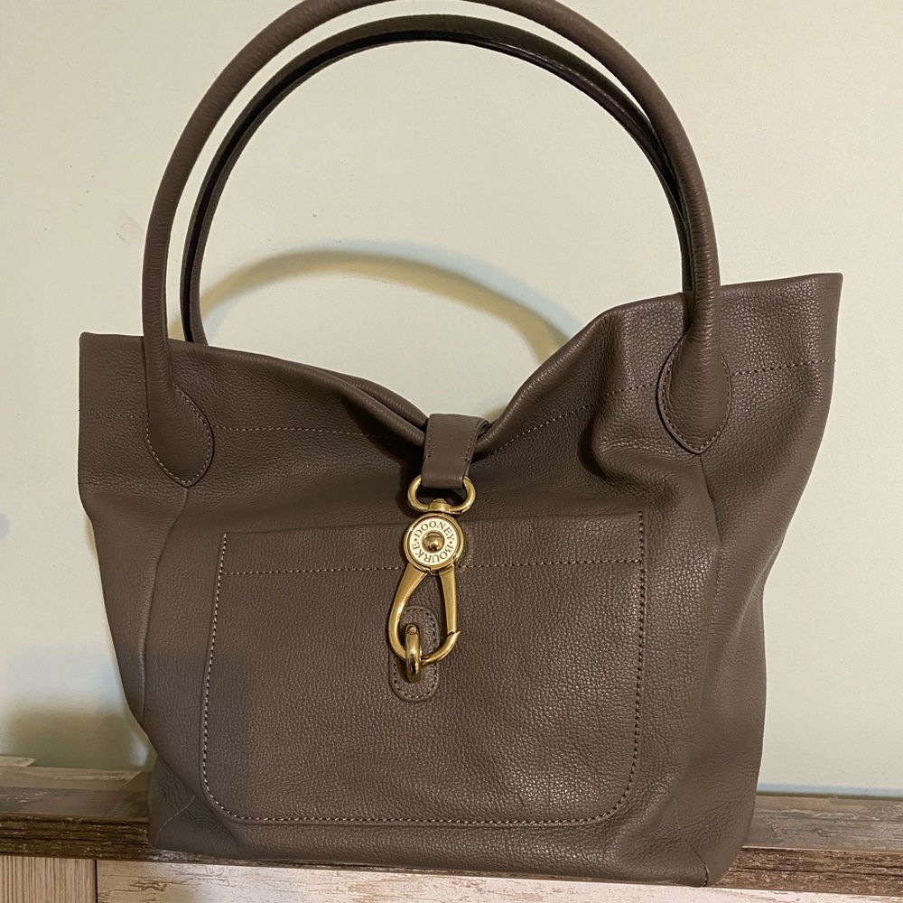 Dooney & Bourke Belvedere Logo lock bag